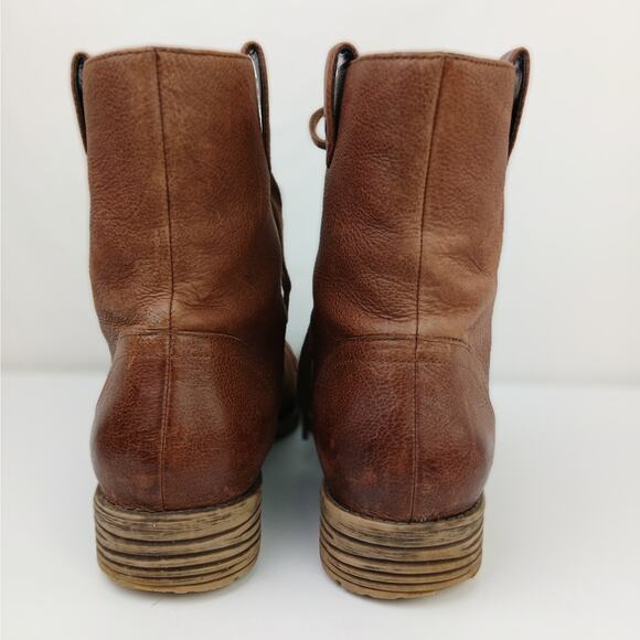 Tara M SZ 8.5 Harlow Brown Soft Leather Lace Up Bootie - Picture 3 of 8